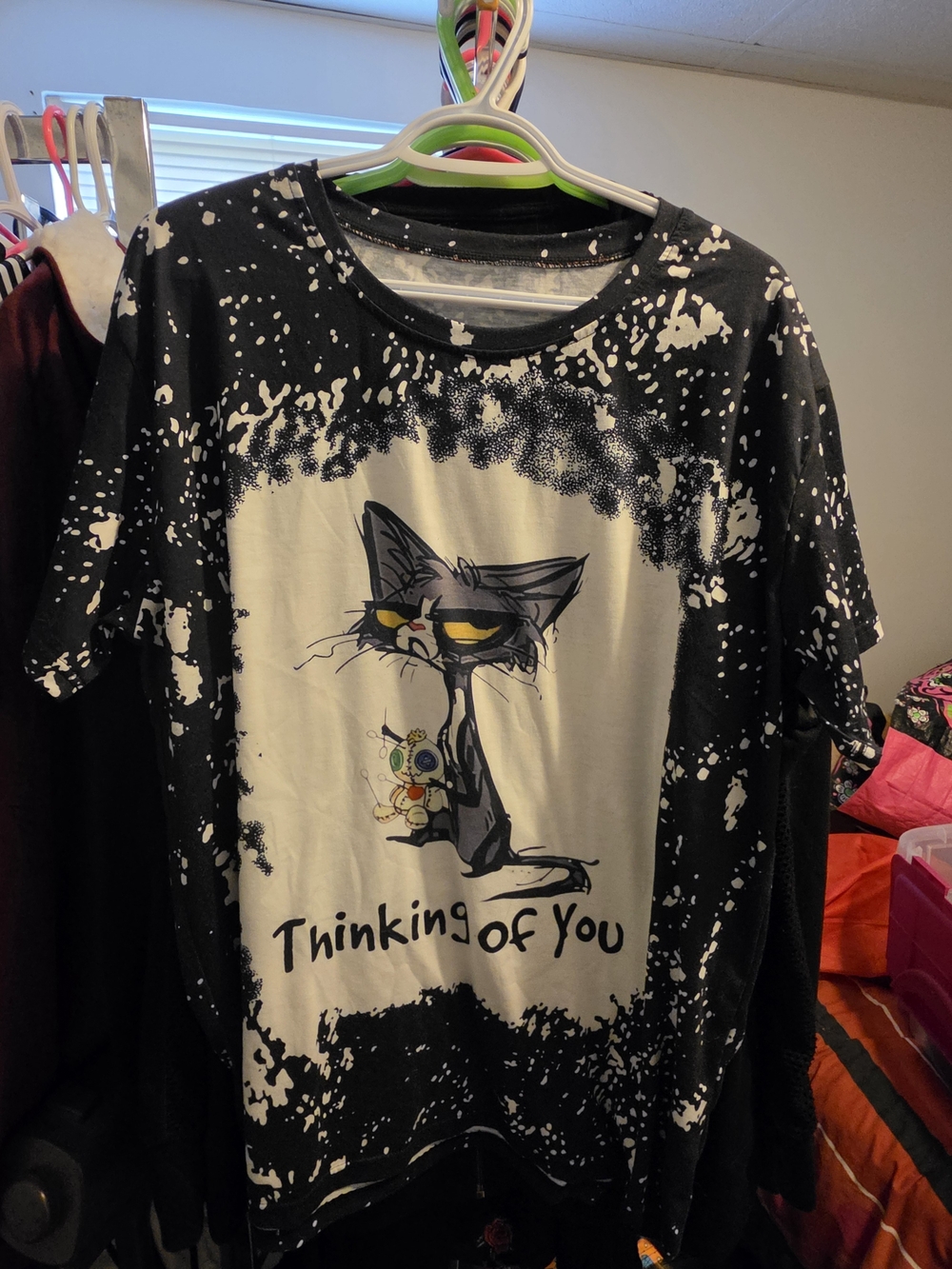 Black & White 'Thinking of You' Women's Graphic Tee